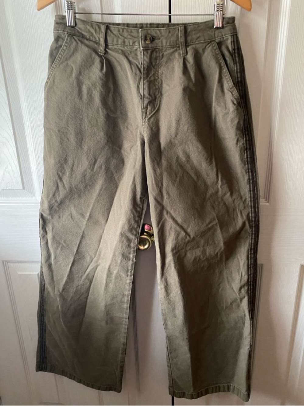 AEO x Maddie & Kenzie‎ Ziegler Olive Green High-Rise Baggy Wide-Leg Jeans 6